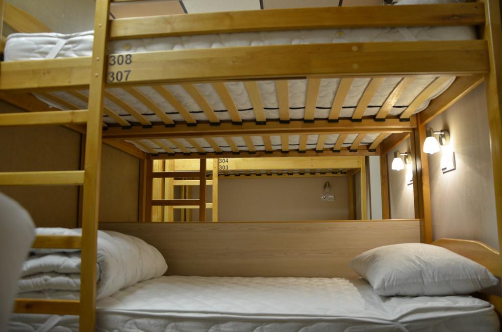 Hostel Vshokoladi كييف أسرّة بيت الشباب الصورة